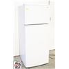 Image 2 : INGLIS 18 CU.FT 28" WIDE REFRIGERATOR