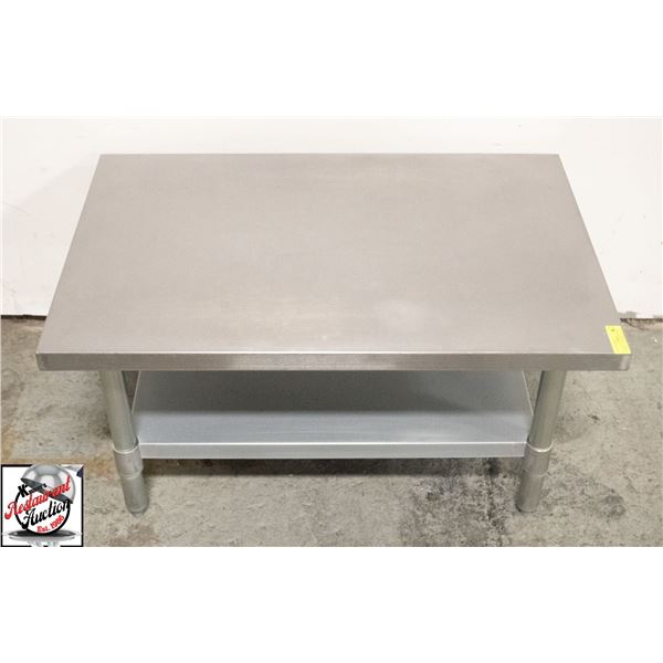 36" X 24" X 19" STAINLESS STEEL EQUIPMENT STAND W/