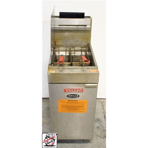 BAILIFF SEIZURE: VULCAN 35 - 40 LBS DEEP FRYER