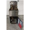 Image 4 : MKE NATURAL GAS COMMERCIAL DEEPFRYER