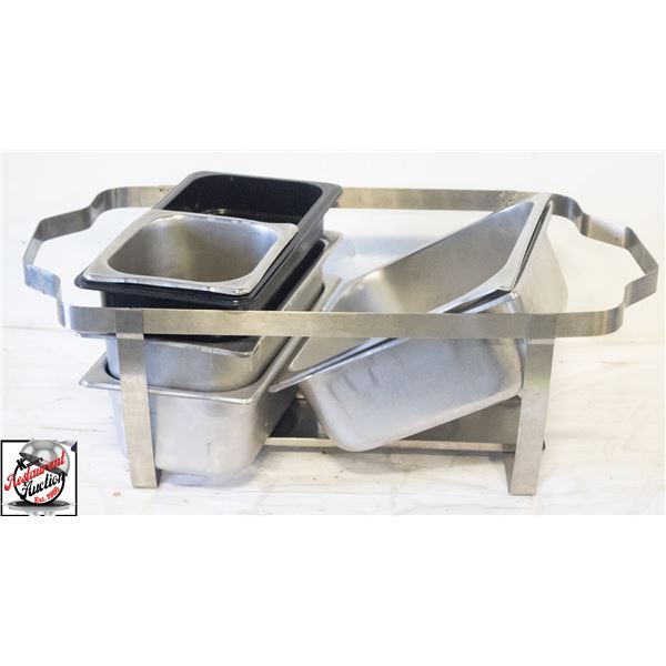 ASSORTED  S/S AND PLACTIC INSERTS W/