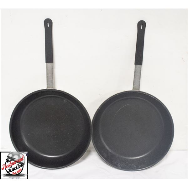 2 JOHNSON ROSE 12' NON STICK PANS