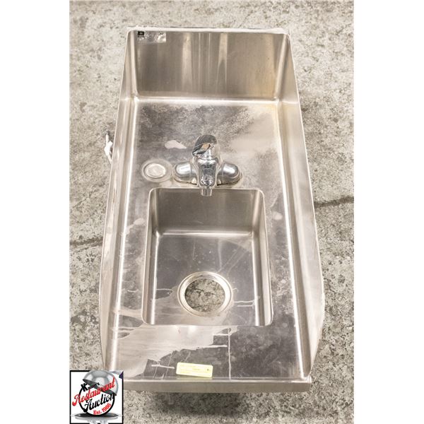 14" X 10" X 6" STAINLESS STEEL HAND SINK