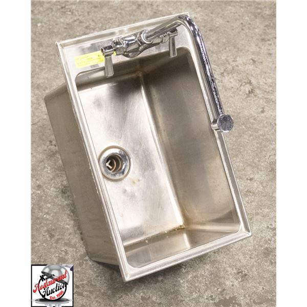 11" X 17" X 12" STAINLESS STEEL UTILITY SINK W/