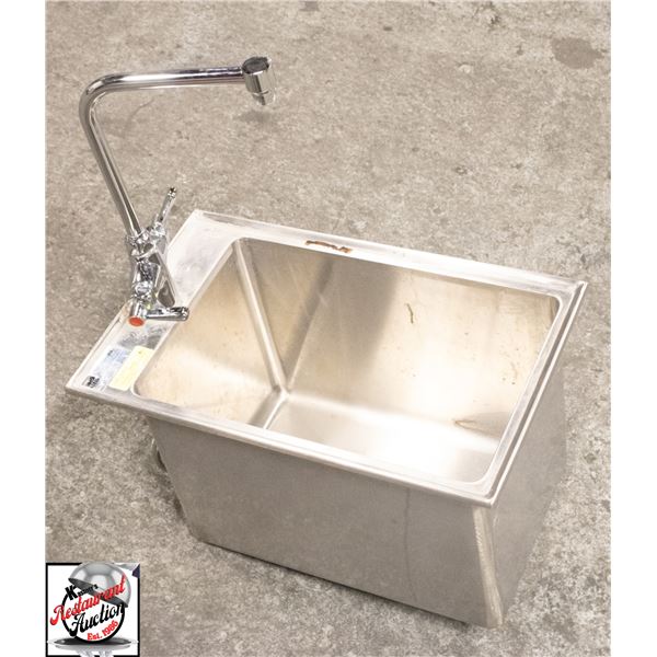 11" X 17" X 12" STAINLESS STEEL UTILITY SINK W/