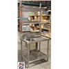 Image 2 : 36" X 24" X 36" S/S WORKSTATION W/ SINK AND FAUCET
