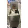 Image 1 : PITCO 40LBS NATURAL GAS DEEP FRYER
