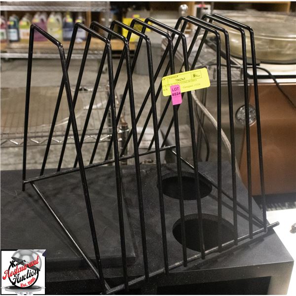 13" X 13" X 13" CUTTING BOARD RACK