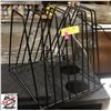 Image 1 : 13" X 13" X 13" CUTTING BOARD RACK