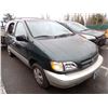 Image 2 : 1999 Toyota Sienna