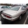 Image 3 : 1998 Buick Riviera