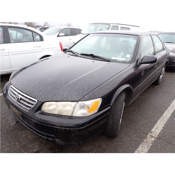 2000 Toyota Camry
