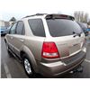 Image 4 : 2005 Kia Sorento
