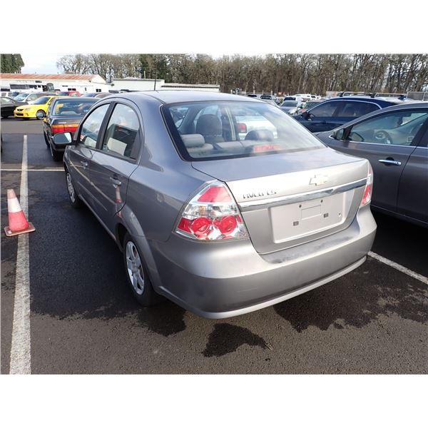 Vehicle photo 4