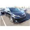 Image 2 : 2017 Toyota Sienna