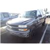 Image 1 : 2004 Chevrolet Suburban