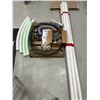 Image 10 : 10 HL TANK STAINLESS STEEL GRIST HOPPER WITH CUSTOM AUGER SYSTEM WITH APPROX. 40' OF AUGER