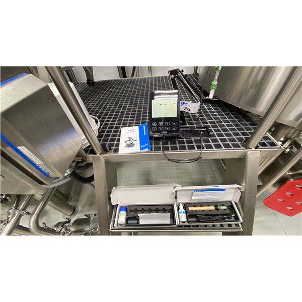 HANNA "EDGE" DIGITAL PH METER, ALSO INCLUDES DISSOLVED OXYGEN PROBE