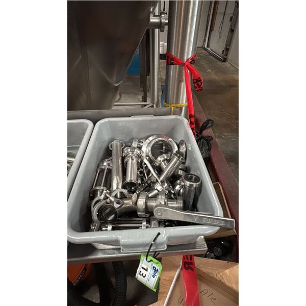 TUB OF STAINLESS FITTINGS