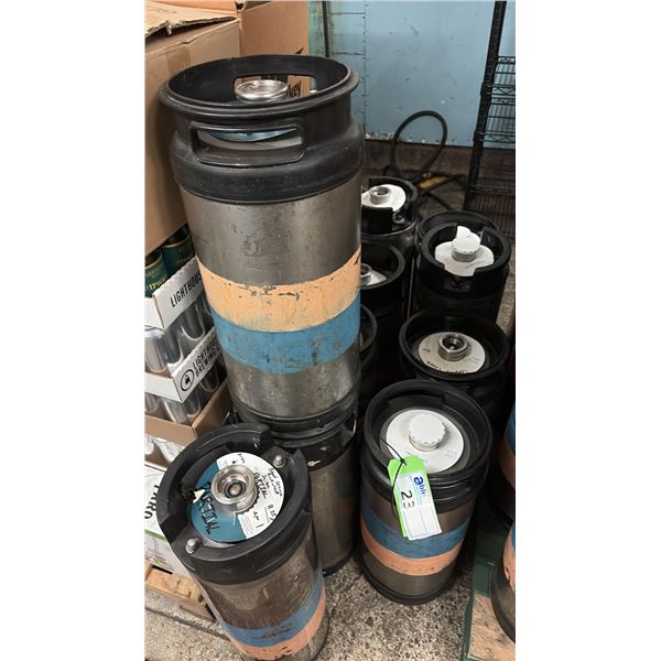 GROUP LOT OF APPROX 10 TALL AND SHORT KEGS. TALL (3) SHORT (7)