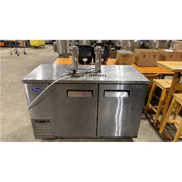 ATOSA MKC58 STAINLESS STEEL 58" DOUBLE DOOR MOBILE ELECTRIC KEG COOLER WITH 4 HEAD BAR TAP UNIT