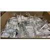 Image 2 : BOX OF COMMERCIAL WINE GLASSES & ASSORTED BAR GLASSWARE