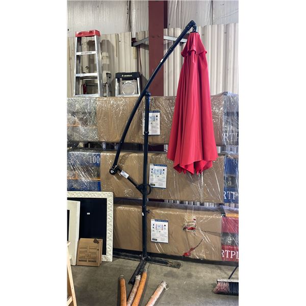 RED FABRIC BROWN METAL OUTDOOR PATIO CANTILEVER UMBRELLA *NO BASE STONES*