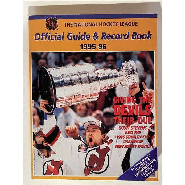 1995 NHL GUIDE & RECORD BOOK, SCOTT STEVENS (HOF) COVER