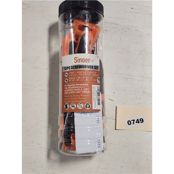 New 13pc Screwdriver Set