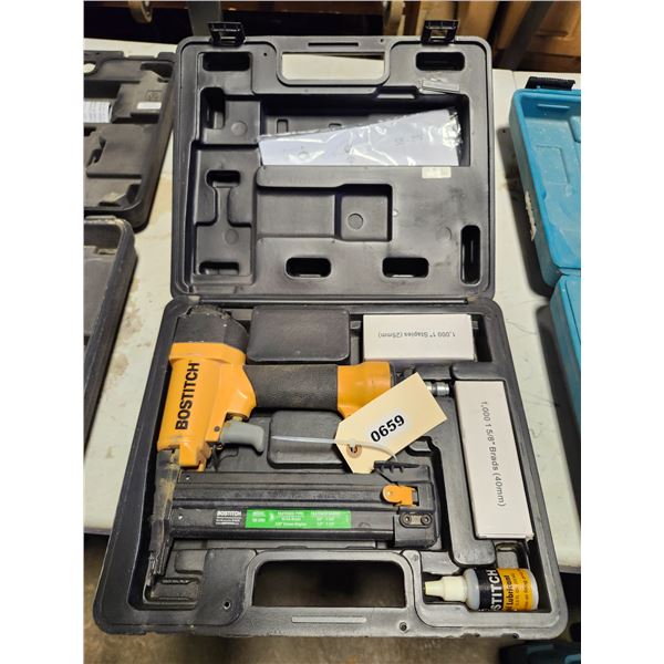 Bostich Pneumatic 18ga Brad Nailer