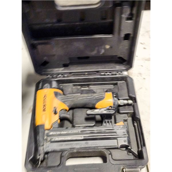 Bostich Pneumatic 18ga Brad Nailer