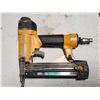 Image 1 : Bostich Pneumatic Narrow Crown Stapler
