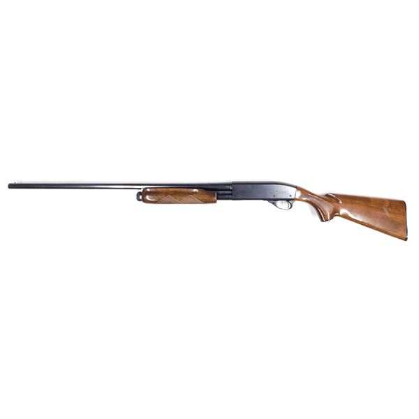 Remington 870 Wingmaster Pump Action 16 ga Shotgun - DELUXE Model.