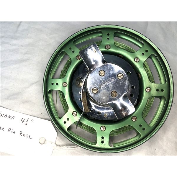 Winona 4.5 Inch Center Pin Reel - No 105