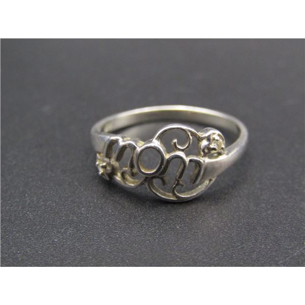 Vintage Sterling Silver "Mom" Ring, Size 7