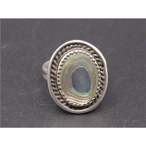 Vintage Sterling Silver Iridescent Abalone Shell Inlay, Size 6.5