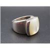 Image 2 : Vintage Sterling Silver Mother of Pearl Ring Size 7