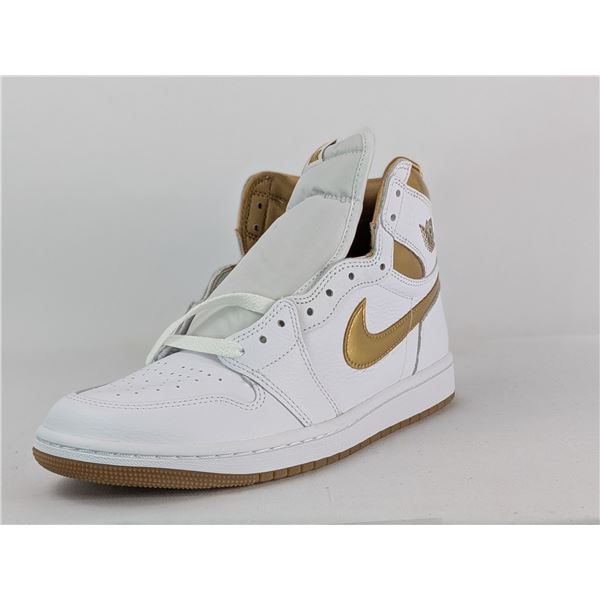 Nike WMNS Air Jordon Retro (White/Metallic Gold)