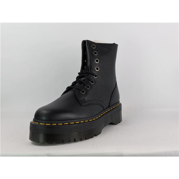 Dr. Martens Jadon III (Black)