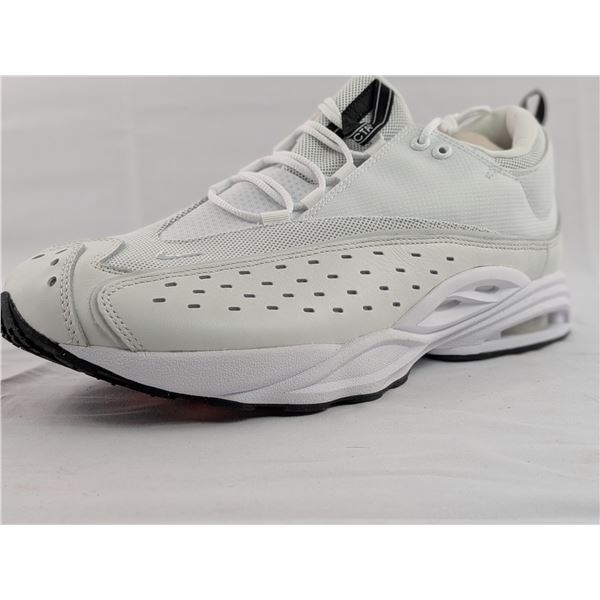 Nike Air Zoom Drive SP (White/White-Summit White-Black)