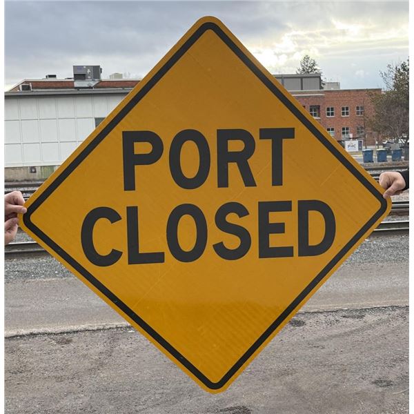 Washington Port Closed Sign