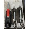 Image 7 : Lot of (13) DE-STA-CO Toggle Clamps