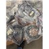 Image 4 : Large Lot of Seals