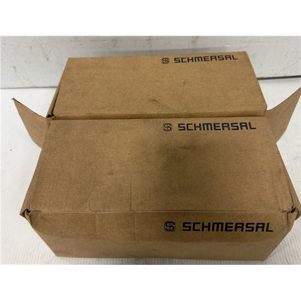 (2) Schmersal #ZQ 900-22N / #16772701