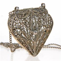 Silver Plate Hilltribe Heart Pendant Locket (ANT-137)