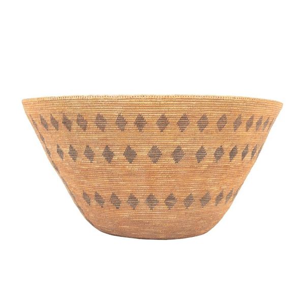 Large California Basket, 18" diameter