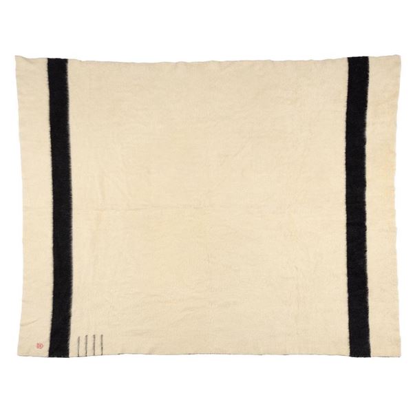 Hudson's Bay Blanket, 7'9" x 5'11", 4-Point