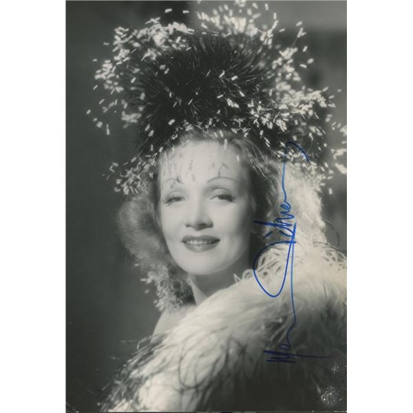 Blonde Venus Marlene Dietrich signed photo. GFA Authenticated