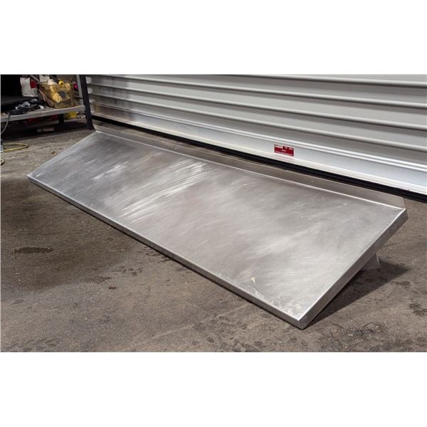 66" x 15" Stainless Steel Wall Shelf | Uni6/CON?