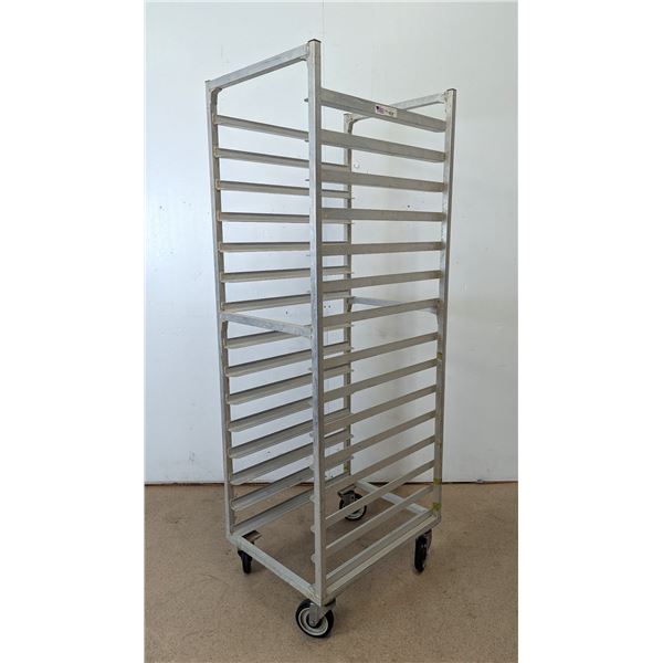 New Age 1332 Aluminum End Loading 15 Slide Bun Pan Rack | J1/R3FL